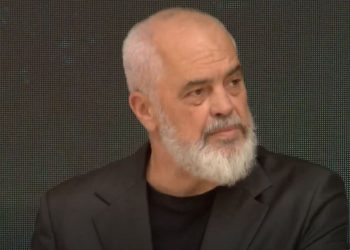 "Një karrige jashtë për të mbështetur një pemë", Rama: Policia bashkiake dhe IKMT, të papërgjegjshme, po shndërrohen në vende pastrimi të tmerrshëm.