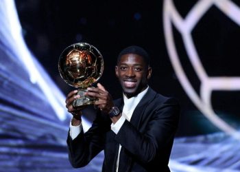 "Nuk pati asnjë konkurrencë" / Kryeredaktori i “France Football” sqaroi debatet mbi Topin e Artë: Dembele e siguronte fitimin me një diferencë të madhe pikësh.