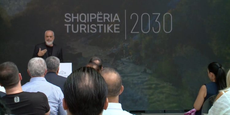 “O sa e bukur je ti, Shqipëri ime”/ Mbetjet, Rama: Ndryshimet e mëdha vijnë nga shqiptarët!