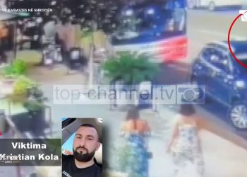 Pamje ekskluzive të vrasjes së Kristian Kolës në qendër të Shkodrës/ Dy sulmues, pranë vendit të ngjarjes një autobus me turistë