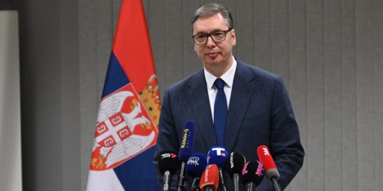 Parada e ushtrisë serbe, Vuçiç: Një sinjal stabiliteti dhe kërcënim për agjentët agresorë të mundshëm.