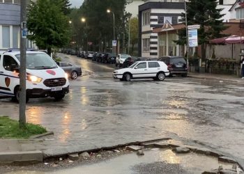 Pas disa muajve të thatësirës dhe temperaturave të larta, fillojnë shiu në Kukës.