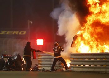 Pesë vjet pas aksidentit tragjik që rrezikoi jetën e tij, piloti që shpëtoi nga flakët është gati të rikthehet në Formula 1.