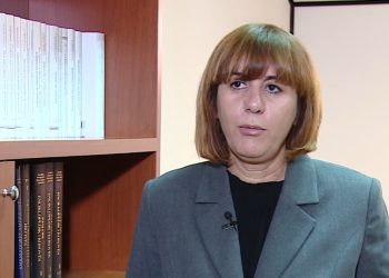 “Poeti Laureat”: hapet edicioni i tretë nga Qendra Kombëtare e Librit