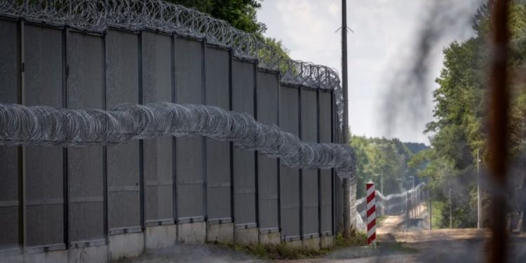 Polonia rinovon lidhjet me Bjellorusinë, ndërsa Kina përpiqet të sigurojë rruge tregtare.