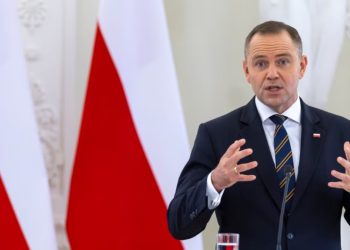 Polonia vazhdon mbrojtjen për refugjatët ukrainas, por kufizon mbështetje të tjera.