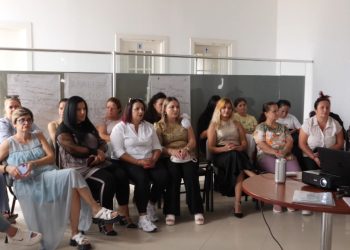 Projekti për gratë e dhunuara në Elbasan: 35 gra dhe vajza kanë marrë formim profesional dhe janë të punësuara.