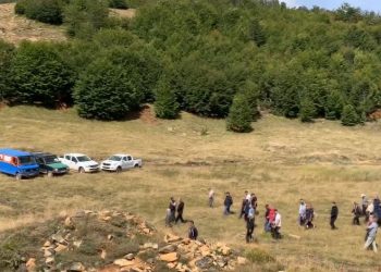 Protestë për burimet ujore në Sopë, banorët e Martaneshit i akuzojnë HEC-in e ri për mungesën e ujit në pesë fshatra.