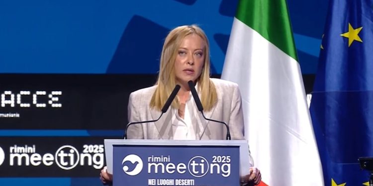 Proteste të mëdha në Milano, kryeministrja Giorgia Meloni reagoon: E turpshme, dhuna nuk përputhet me solidaritetin.