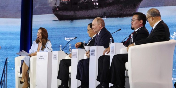Putin: Çdo trup evropian në Ukrainë do të cilësohet si objektiv legjitim, Moska është vendi ideal për të takuar Zelenskyn