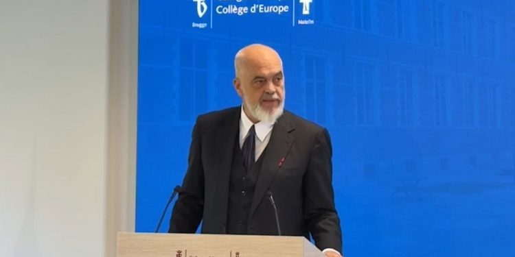 Rama në "laboratorin e Evropës" në Bruzh: Fryma evropiane është e rrezikuar, nevojiten më shumë lidhje se ndarje.