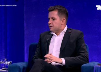 Rama shkel ligjin e parë, ndërhyn në pushtetin vendor; Alimehmeti në 'Top Story': 'Nuk erdhi për të abuzuar'.