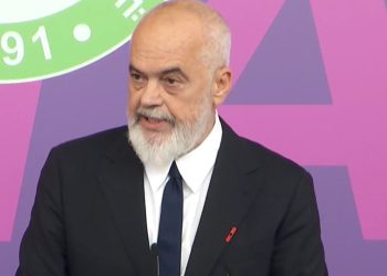 Rama sugjeron ndryshimin e Kushtetutës: Numri i deputetëve do të reduktohet në 101.