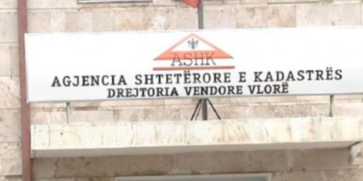 Reagimi i Dhomës Vendore të Avokatisë mbi situatën në Agjencinë Shtetërore të Kadastrës në Vlorë: Kërkojmë një hetim të plotë nga SPAK.