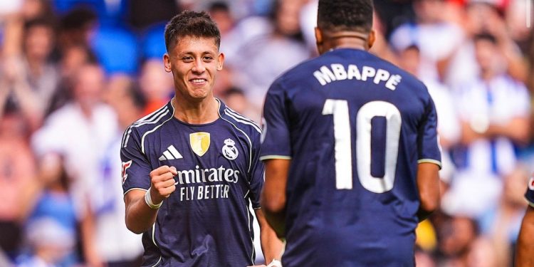 Reali triumfon me 10 lojtarë në fushë, Mbappe dhe Guler sigurojnë fitoren ndaj “Galaktikëve” dhe mbajnë vendin e parë në La Liga.