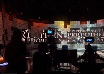 Rikthehet 'Për'puthen': Moderimi dhe autorësia iu besohen Megi Pojanit dhe Neda Ballukut, me opinionistët Aulona Musta dhe Laert Vasili