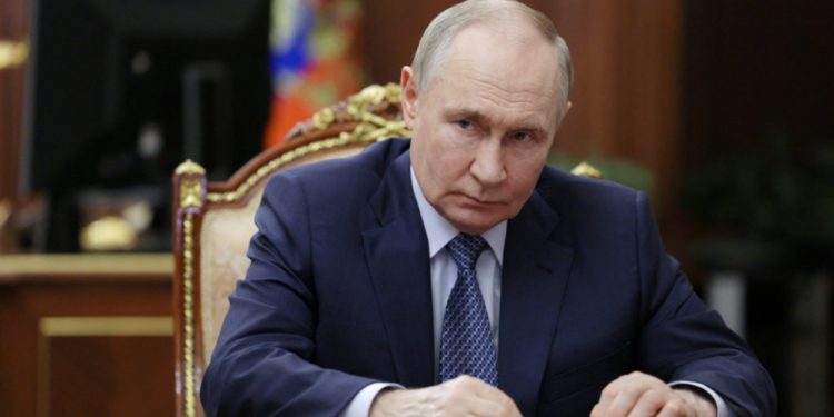 “Rusia nuk e ka penguar anëtarësimin e Ukrainës në BE”, thotë Putin me ton të ashpër: NATO është një vijë e kuqe.