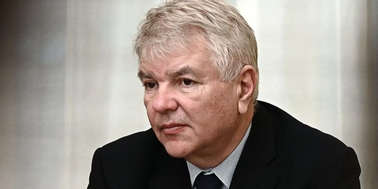 Shkatërroni avionët e Moskës nëse shkelin hapësirën," paralajmëron ambasadori rus pas deklaratës së Trump-it: "Nëse NATO vepron, do t'i përgjigjemi me luftë.