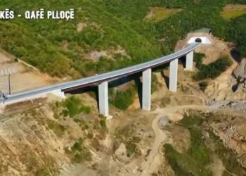 “Shqipëria në Përshtypje”/ Rama komentoi opinionet e qytetarëve për rrugën e re Qukës-Qafë Plloçë