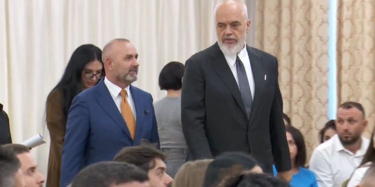 “Sigurimi i territorit, një nga fokuset e qeverisë së re” / Rama: Kjo paketë ligjore nuk është perfekte, por…