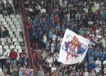 Skandal në Beograd pasi Anglia shënon 5 gola ndaj Serbisë, huliganët përkrahin thënien “Kosova është Serbi…”