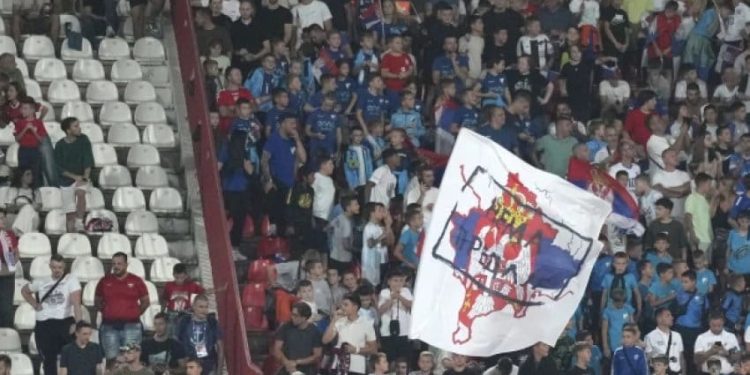 Skandal në Beograd pasi Anglia shënon 5 gola ndaj Serbisë, huliganët përkrahin thënien “Kosova është Serbi…”