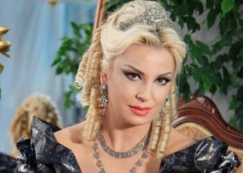 Sopranoja Eva Golemi dërgohet në spital pas rrëzimit në skenë në Teatrin Kombëtar të Operës dhe Baletit