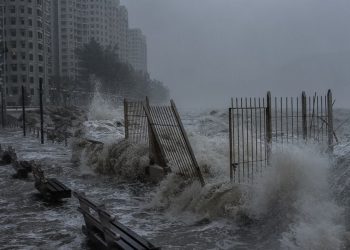 Stuhia e fortë prek Azinë: 14 të vdekur në Tajvan, Kina përballë fatkeqësive.