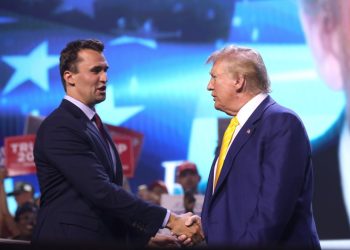 Sulmi me armë ndaj Charlie Kirk, Presidenti Donald Trump reagon: Një djalë i jashtëzakonshëm, le të lutemi për të