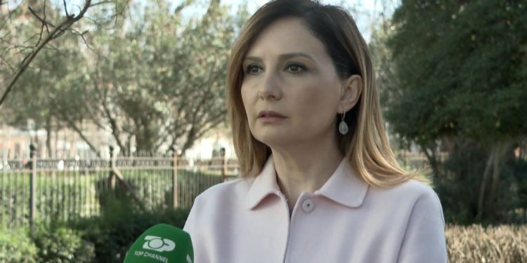 Tabaku heq dorë nga garën për Bashkinë: Pozita e sigurt në Kuvend, më e rëndësishme se sfida, PD ende pa kandidat për Tiranën.