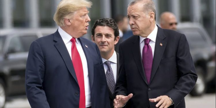 Takimi me Erdoğan në Shtëpinë e Bardhë: Trump tregon se jemi pranë një armëpushimi në Gaza.