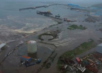 Tërmet 7.4 ballë në Rusi shkakton panik te qytetarët, jepet paralajmërim për tsunami.