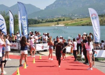 Tirana sot organizon "Triatlonin", kufizime në trafik dhe ndryshime në linjat e transportit urban, ja cilat janë rrugët që do të mbyllen.