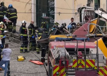 Tram i elektrik godet tavanin në Lisbonë, 15 të vdekur dhe shumë të plagosur