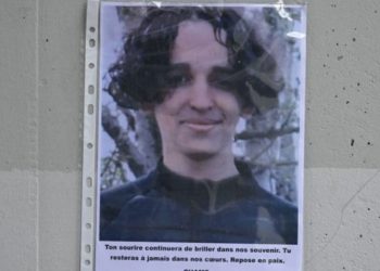 Tronditje në Lyon: Futbollisti 13-vjeçar i akademisë së klubit akuzohet për vrasjen e një të ri.