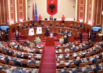 Urdhri i PD për bojkot: Shehu tregon arsyen për TCH, thotë se ishte refleks, votova…