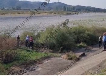 VIDEO/ Top Channel publikon momentin e arrestimit të autorit të masakrës në Shkodër, detaji që e vlagosti vrasësin.