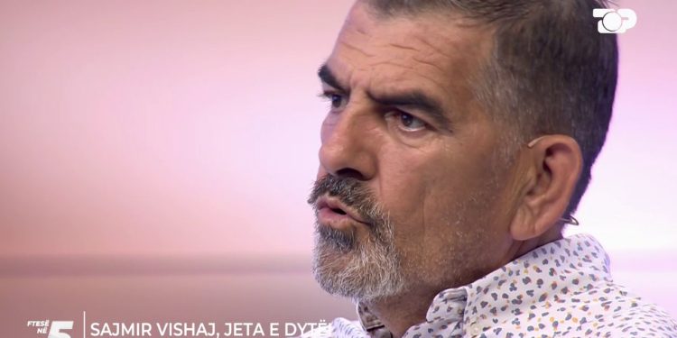 “Vdekja e mundshme në klinikë”/ ‘Jeta e dytë’ e avokatit Sajmir Vishaj: Në Itali, arrita thuajse i vdekur, më operuan me ndihmën e robotit.