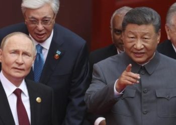“Vdekja është e mundur”: Mikrofonat zbulojnë dialogun e çuditshëm mes Putinit dhe Xi Jinping gjatë paradës në Pekin.