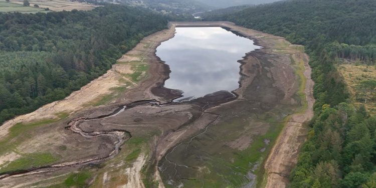 Viti 2025 shënon temperaturat më të larta ndonjëherë! Sipas raportit të Zyrës Meteorologjike të Britanisë së Madhe.