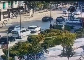 Vrasje në Shkodër: Autori largohen nga vendi i ngjarjes pas vrasjes së dy personave dhe plagosjes së dy të tjerëve