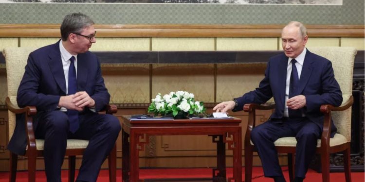 Vuçiç diskuton me Putinin për bashkëpunimin në energji dhe furnizimin me gaz rus.