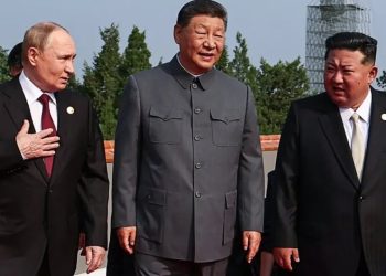 "Xi Jinping dhe Kina po krijojnë një Nigrën të Re Botërore" / Analiza e The Sun: Synon të sfidojë fuqinë e SHBA-së, Perëndimi duhet të jetë në gatishmëri.