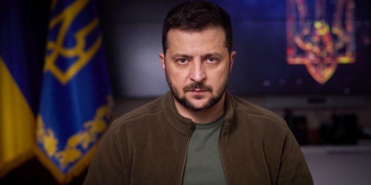 Zelensky: Qindra ushtarë mund të dërgohen në Ukrainë falë garancive për sigurinë.