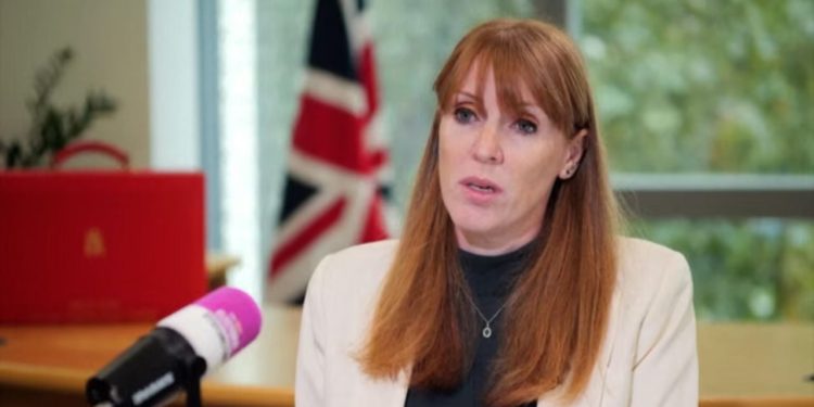 Zv/kryeministrja britanike pranon se nuk ka paguar taksat e duhura për pronën e saj, Starmer: Është në rregull, tregoi sinqerci.