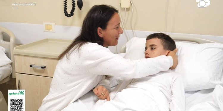 10-vjeçari shqiptar në nevojë për ndihmë, tumori kërcënon jetën e tij, situatë jashtëzakonisht urgjente