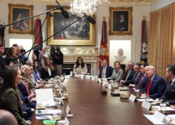 20 orët kyçe që përfunduan marrëveshjen për Gazën, nga takimi i rëndësishëm i Trump në Lindjen e Mesme deri te ndikimi i marrëveshjeve të biznesit në Gjirin Persik