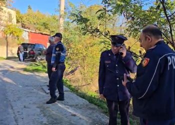 25-vjeçari arrestohet në Durrës pas vrasjes së babait në banesë dhe arratisjes së tij.