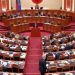 “33 zyrtarë të lartë nën hetim”/ Dumani në Kuvend: 19 zyrtarë dërgohen për gjykim
