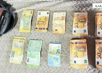 51-vjeçari arrestohet pasi përpiqej të nxirrte mbi 22 mijë euro jashtë vendit pa i deklaruar.
